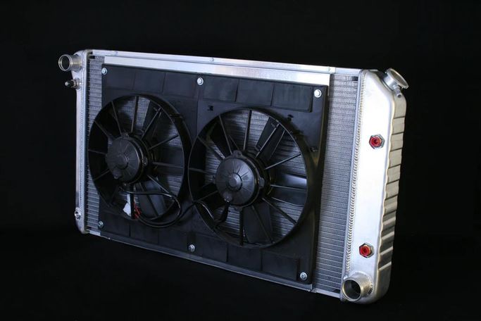 DWR-32-4149005A, DeWitts HP-Series Radiator Modules for 1970-1981 CAMARO - 32-4149005A في الإمارات العربية المتحدة, دبي. Condition - new. Price 8,310 AED. Photo, seller contacts | AUTO.AE