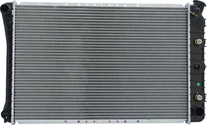 OSC-162, OSC Automotive Radiators 162 في الإمارات العربية المتحدة, دبي. Condition - new. Price 630 AED. Photo, seller contacts | AUTO.AE