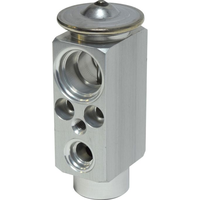UAC-EX10706C, Universal Air Conditioner Air Conditioning Expansion Valves for 2006-2010 LCF - EX 10706C في الإمارات العربية المتحدة, دبي. Condition - new. Price 90 AED. Photo, seller contacts | AUTO.AE