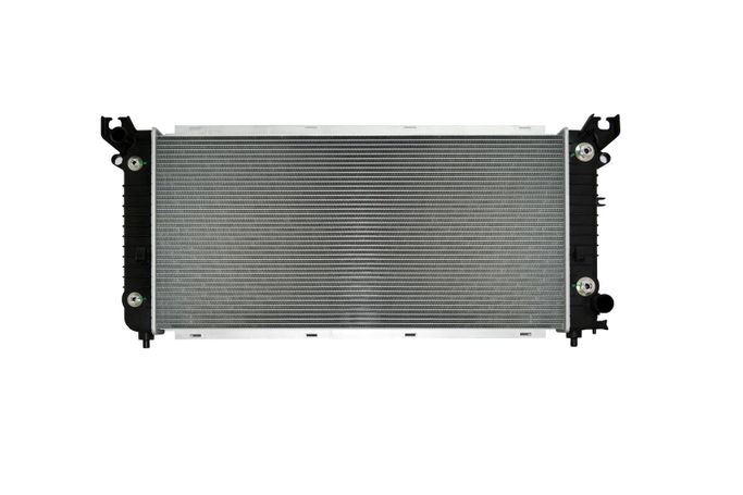 CSF-3841, CSF Radiators for 2016-2018 SIERRA 1500, SILVERADO 1500 - 3841 في الإمارات العربية المتحدة, دبي. Condition - new. Price 1,060 AED. Photo, seller contacts | AUTO.AE