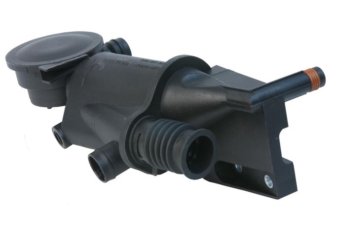 URO-009552, URO Parts - Oil Catch Cans for 1999-2001 911 - 99610702355 in UAE, Dubai. Condition - new. Price ⁦520 AED⁩. Photo, seller contacts | AUTO.AE