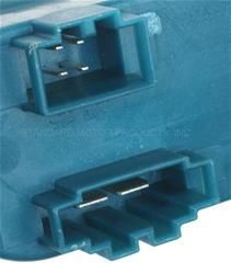 SMP-RU506, Standard Motor Blower Motor Resistors for 2003-2010 CAYENNE, 2007-2015 Q7, 2004-2010 TOUAREG - RU-506 في الإمارات العربية المتحدة, دبي. Condition - new. Price ⁦510 AED⁩. Photo, seller contacts | AUTO.AE