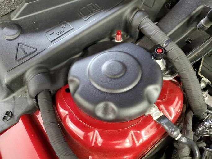 JPC-JLTSC-FM15-4, JLT Performance Strut Tower Covers for 2015-2023 MUSTANG - JLTSC-FM15-4 في الإمارات العربية المتحدة, دبي. Condition - new. Price 330 AED. Photo, seller contacts | AUTO.AE