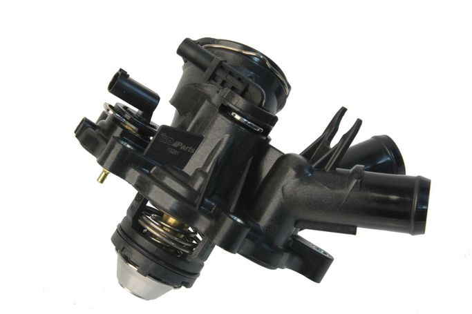 URO-014237, URO Parts Thermostat Housings and Coolant Flanges for 2012-2015 C250, SLK250 - 2712000315 في الإمارات العربية المتحدة, دبي. Condition - new. Price ⁦300 AED⁩. Photo, seller contacts | AUTO.AE