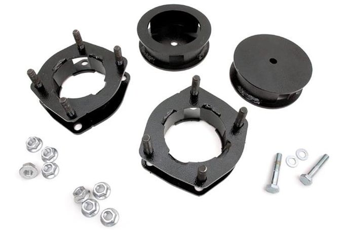 ROU-664, Rough Country Suspension Lift Kits for 2006-2010 COMMANDER, 2005-2010 GRAND CHEROKEE - 664 في الإمارات العربية المتحدة, دبي. Condition - new. Price ⁦480 AED⁩. Photo, seller contacts | AUTO.AE