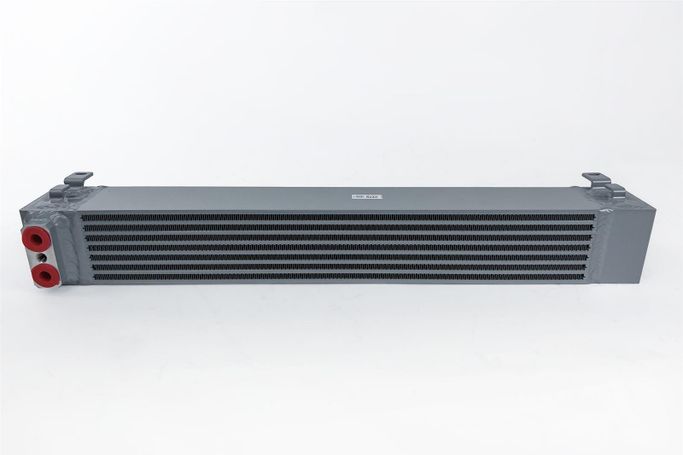 CSF-8240, CSF Fluid Coolers 8240 في الإمارات العربية المتحدة, دبي. Condition - new. Price 2,380 AED. Photo, seller contacts | AUTO.AE