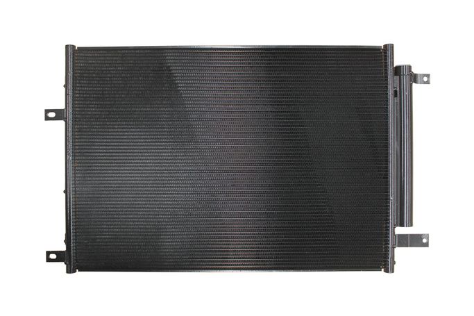 CSF-10715, CSF Air Conditioning Condensers for 2015 200 - 10715 في الإمارات العربية المتحدة, دبي. Condition - new. Price 470 AED. Photo, seller contacts | AUTO.AE