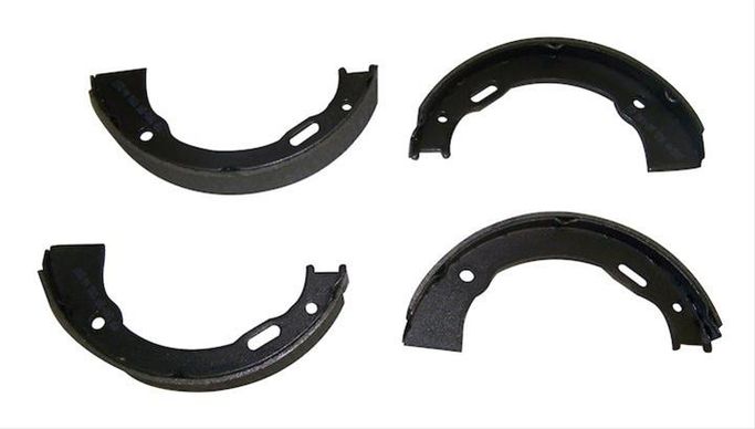 CWA-4762114, Crown Automotive Brake Shoes for 1994 GRAND CHEROKEE - 4762114 في الإمارات العربية المتحدة, دبي. Condition - new. Price ⁦170 AED⁩. Photo, seller contacts | AUTO.AE