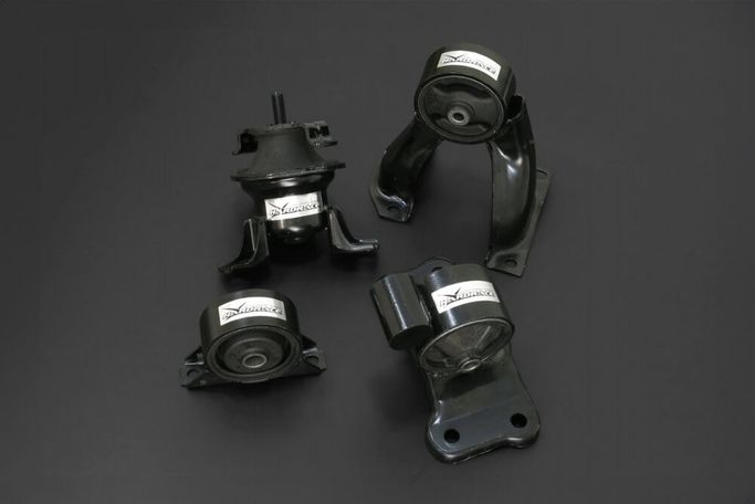 Q1308, HARDRACE Q1308 Engine mount set - 4PCS/SET for MITSUBISHI LANCER '01-07 MT 2.0DOHC/2.4 في الإمارات العربية المتحدة, دبي. Condition - new. Price 2,370 AED. Photo, seller contacts | AUTO.AE