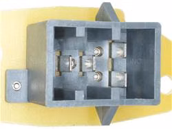 SMP-RU318, Standard Motor Blower Motor Resistors RU-318 in UAE, Dubai. Condition - new. Price ⁦130 AED⁩. Photo, seller contacts | AUTO.AE