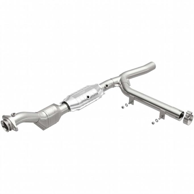 447178, MAGNAFLOW 447178 Catalytic Converter Direct-Fit California Grade for FORD E-150 Econoline 1998-1998 في الإمارات العربية المتحدة, دبي. Condition - new. Price ⁦4,920 AED⁩. Photo, seller contacts | AUTO.AE