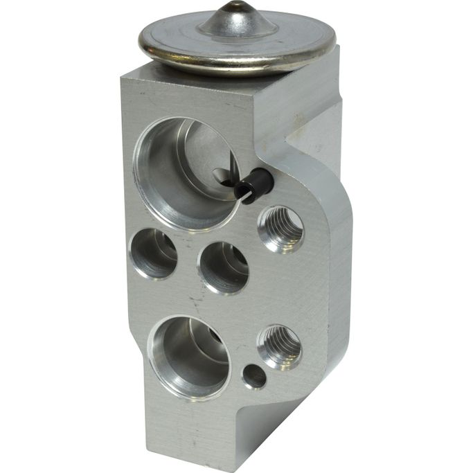 UAC-EX10681C, Universal Air Conditioner Air Conditioning Expansion Valves for 2018-2022 PASSAT - EX 10681C in UAE, Dubai. Condition - new. Price 100 AED. Photo, seller contacts | AUTO.AE