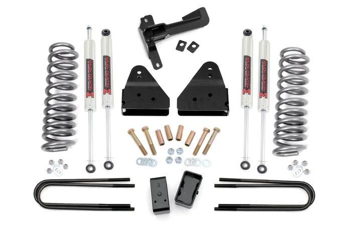 ROU-48640, Rough Country M1 Suspension Lift Kits for 2005-2007 F-250 SUPER DUTY, F-350 SUPER DUTY - 48640 في الإمارات العربية المتحدة, دبي. Condition - new. Price ⁦4,350 AED⁩. Photo, seller contacts | AUTO.AE