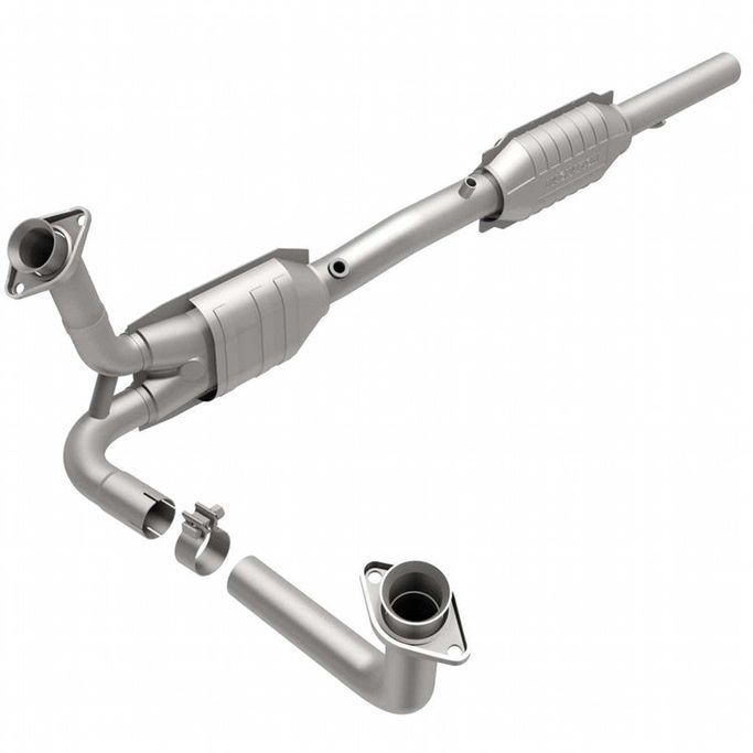 447251, MAGNAFLOW 447251 Catalytic Converter Direct-Fit California Grade for FORD F-150 1996-1996 في الإمارات العربية المتحدة, دبي. Condition - new. Price ⁦5,990 AED⁩. Photo, seller contacts | AUTO.AE