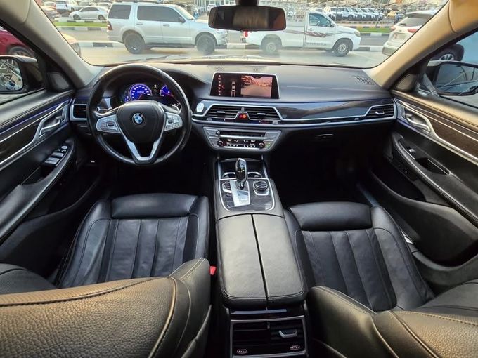 Used BMW 7 Series 740i VI (G11/G12) Facelift, 3.0 l, 2019 in Sharjah, Black color. European Specs | AUTO.AE