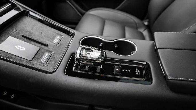 Used Aito M5 I, 1.5 l, 2023 in Dubai by Al Ain Class Motors, Silver color. Chinese Specs | AUTO.AE