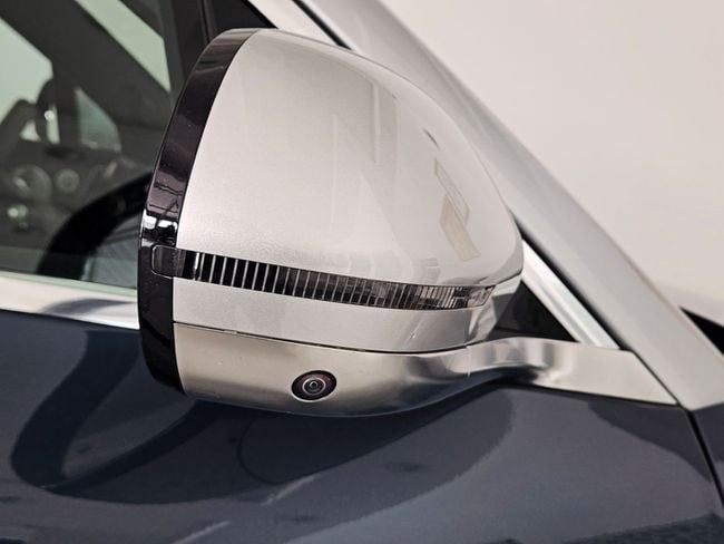 New Aito M9, 2025 in Dubai by Gulf Motors, Blue color. Chinese Specs | AUTO.AE