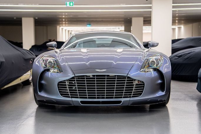 New Aston Martin One-77, 7.3 l, 2011 in Dubai, Silver color. European Specs | AUTO.AE