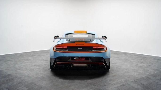 Новый Aston Martin V12 Vantage GT12 I, 5.9 л, 2016 в Дубае от Al Ain Class Motors Синий цвет. GCC | AUTO.AE