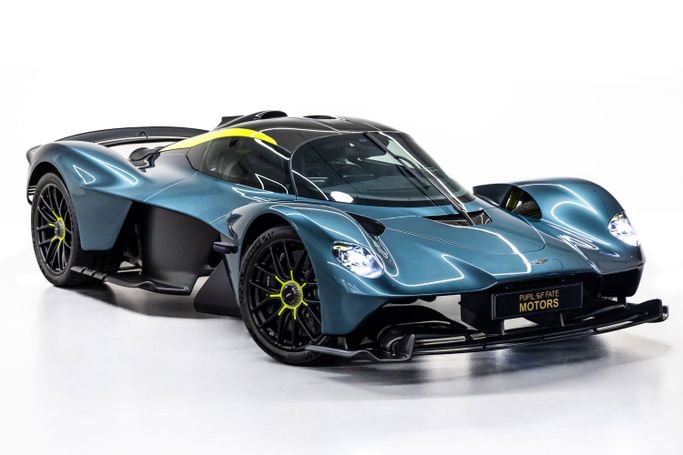 Новый Aston Martin Valkyrie, 6.5 л, 2022 в Дубае от PUPIL OF FATE MOTORS Зеленый цвет. Европейская | AUTO.AE