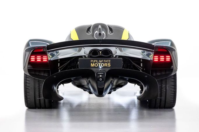 Новый Aston Martin Valkyrie, 6.5 л, 2022 в Дубае от PUPIL OF FATE MOTORS Зеленый цвет. Европейская | AUTO.AE