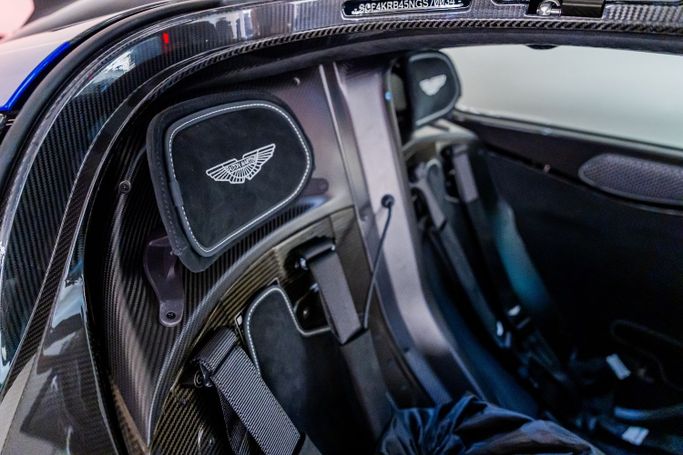 Новый Aston Martin Valkyrie, 6.5 л, 2022 в Дубае Зеленый цвет. Европейская | AUTO.AE