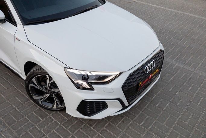 Used Audi A3 35 TFSI IV (8Y), 1.4 l, 2024 in Dubai by Linda Cars, White color. GCC Specs | AUTO.AE