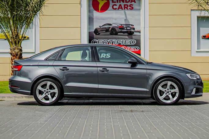 Used Audi A3 III (8V) Facelift, 999 l, 2020 in Dubai by Linda Cars, Grey color. GCC Specs | AUTO.AE