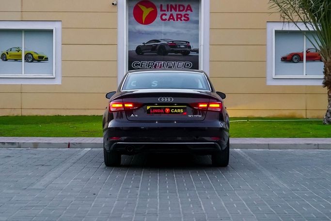 Подержанный Audi A3 III (8V) Рестайлинг, 999 л, 2017 в Дубае от Linda Cars Коричневый цвет. GCC | AUTO.AE