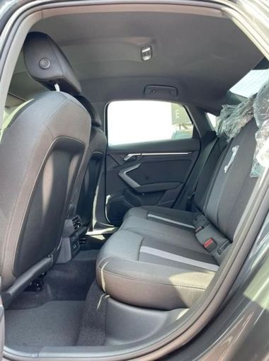 Новый Audi A3 35 TFSI IV (8Y) Рестайлинг, 1.5 л, 2025 в Дубае от Auto Gallery DXB Черный цвет. GCC | AUTO.AE