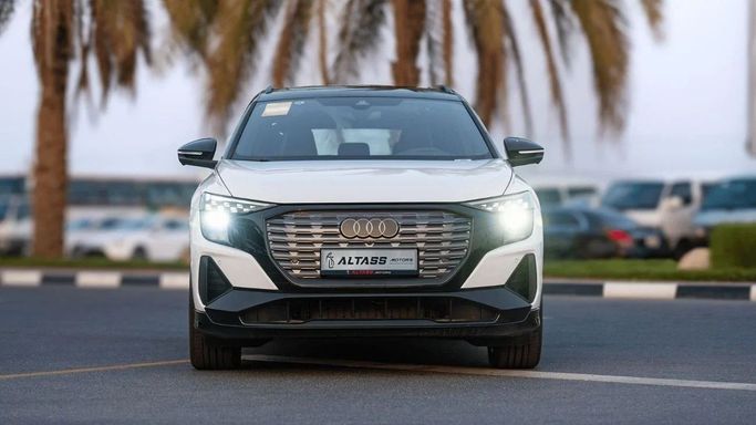 Новый Audi Q5 e-tron 40 I, 2023 в Дубае от Altass Motors Белый цвет. Other | AUTO.AE