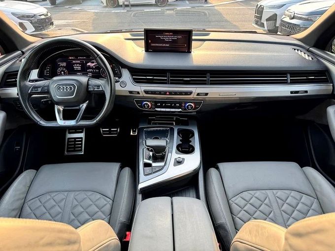 Подержанный Audi Q7 II (4M) Рестайлинг, 2.0 л, 2019 в Дубае от Nice Cars Motos Синий цвет. GCC | AUTO.AE
