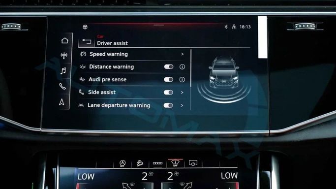 جديدة Audi Q8 55 TFSI I (4M) شد الوجه (4M), 3.0 l, 2025 في في دبي من Auto Max Group، اللون أبيض. مواصفات الخليج | AUTO.AE