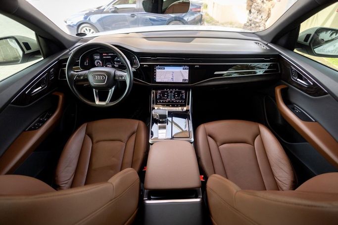 Used Audi Q8 55 TFSI I, 3.0 l, 2021 in Dubai by Linda Cars, White color. GCC Specs | AUTO.AE