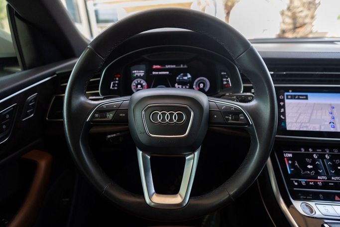 Used Audi Q8 55 TFSI I, 3.0 l, 2021 in Dubai by Linda Cars, White color. GCC Specs | AUTO.AE