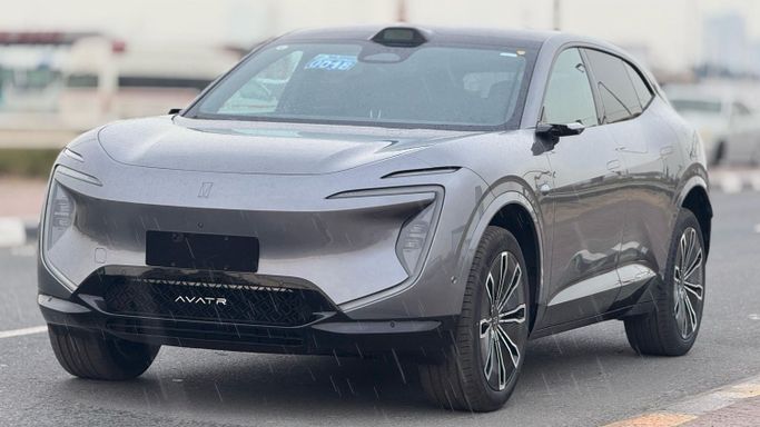 Новый Avatr 07, 2024 в Дубае от MENAMOTORS Серый цвет. Китайская | AUTO.AE