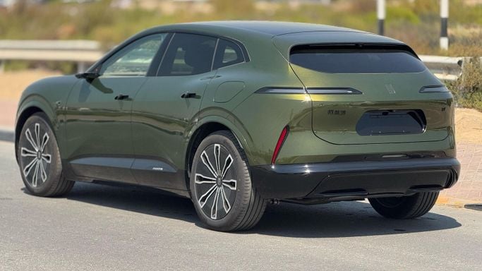 New Avatr 07, 2024 in Dubai by MENAMOTORS, Green color. Chinese Specs | AUTO.AE