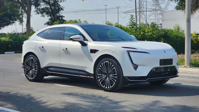 Новый Avatr 11 I Рестайлинг, 2024 в Дубае от Alwan Global Cars Белый цвет. Other | AUTO.AE
