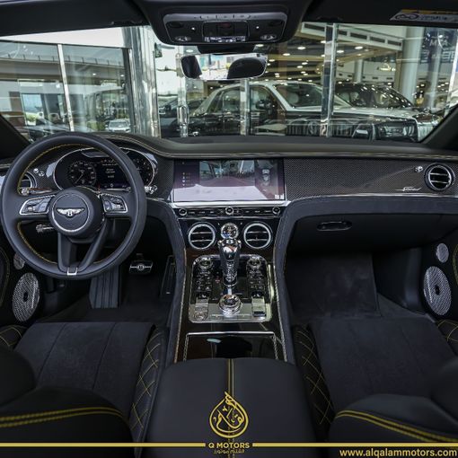 Подержанный Bentley Continental GT III, 6.0 л, 2023 в Дубае от Q Motors Серый цвет. Европейская | AUTO.AE