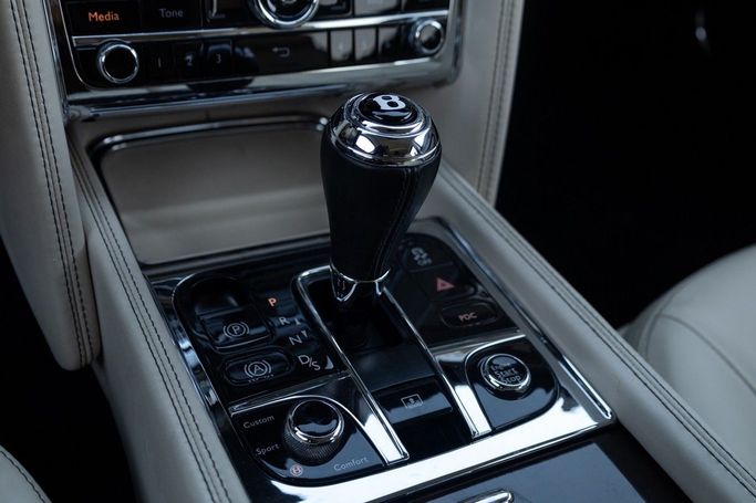 Подержанный Bentley Mulsanne II, 6.8 л, 2016 в Дубае от Linda Cars Черный цвет. GCC | AUTO.AE