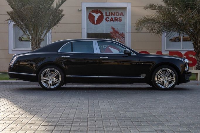 Подержанный Bentley Mulsanne II, 6.8 л, 2016 в Дубае от Linda Cars Черный цвет. GCC | AUTO.AE