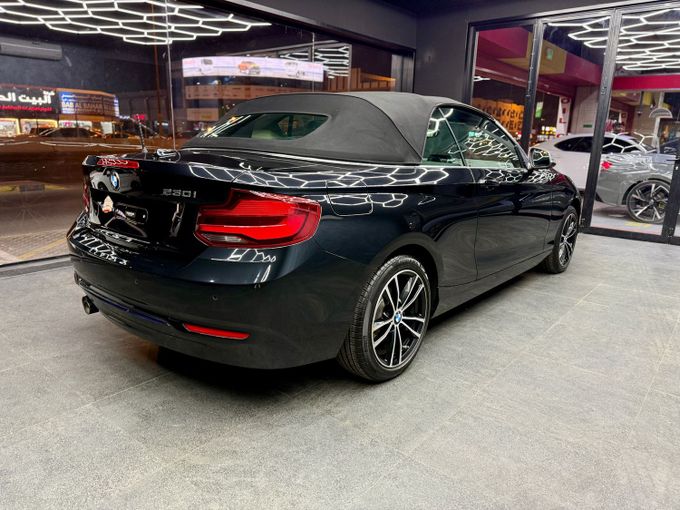 مستعملة BMW 2 Series عملية شد الوجه F22, 2.0 l, 2020 في في دبي، اللون أسود. أخرى | AUTO.AE
