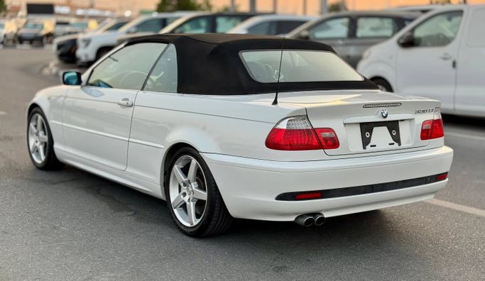 Used BMW 3 Series 330i IV (E46) Facelift, 3.0 l, 2006 in Dubai by Saeed Auto, White color. Japanese Specs | AUTO.AE