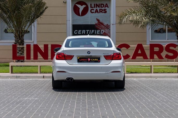 Подержанный BMW 4 Series 420i F32/F33/F36 Рестайлинг, 2.0 л, 2019 в Дубае от Linda Cars Белый цвет. GCC | AUTO.AE