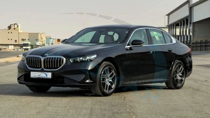 New BMW 5 Series 520i VIII (G60/G61/G68), 2.0 l, 2025 in Dubai by Auto Max Group, Black color. GCC Specs | AUTO.AE