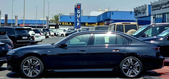 Новый BMW 7 Series 740i VII (G70), 3.0 л, 2025 в Дубае от Auto Gallery DXB Черный цвет. GCC | AUTO.AE