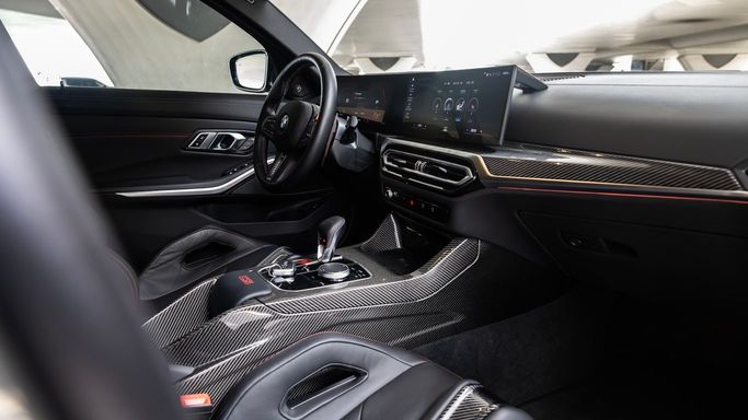 BMW M3 Competition Package VI (G80), 2024 седан спорт класса в Дубае от AVA car rental серый цвет | AUTO.AE
