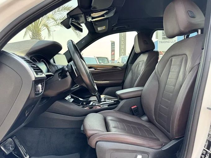 Подержанный BMW X3 30i xDrive III (G01), 2.0 л, 2018 в Дубае от Nice Cars Motos Белый цвет. GCC | AUTO.AE