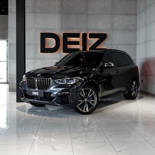 BMW X5 M III (F95) Facelift, 2024 business suv 5 dr. for rent in Dubai by DEIZ, black color | AUTO.AE