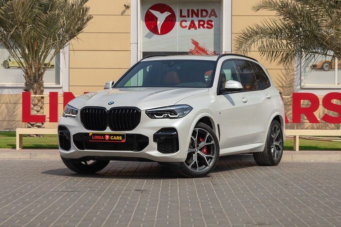 Used BMW X5 40i IV (G05) Facelift, 3.0 l, 2023 in Dubai by Linda Cars, White color. GCC Specs | AUTO.AE